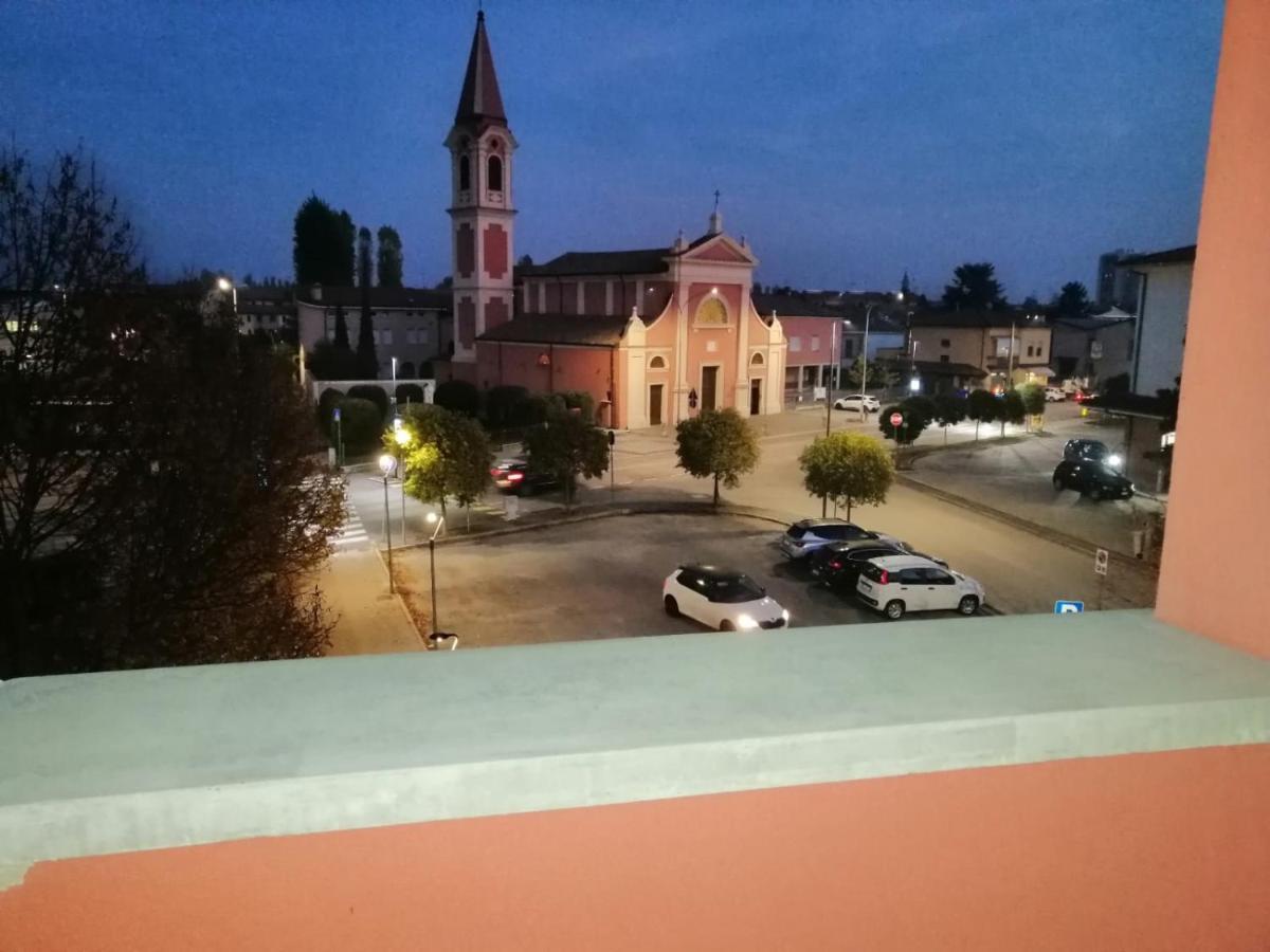 Appartamento Vivaldi! Cento  Exterior foto